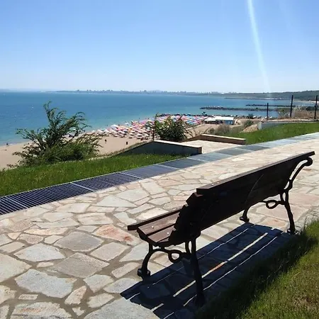 Happiness Included, Sarafovo Lejlighed Burgas City